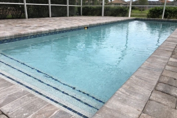 Pool Bottom Refinishing